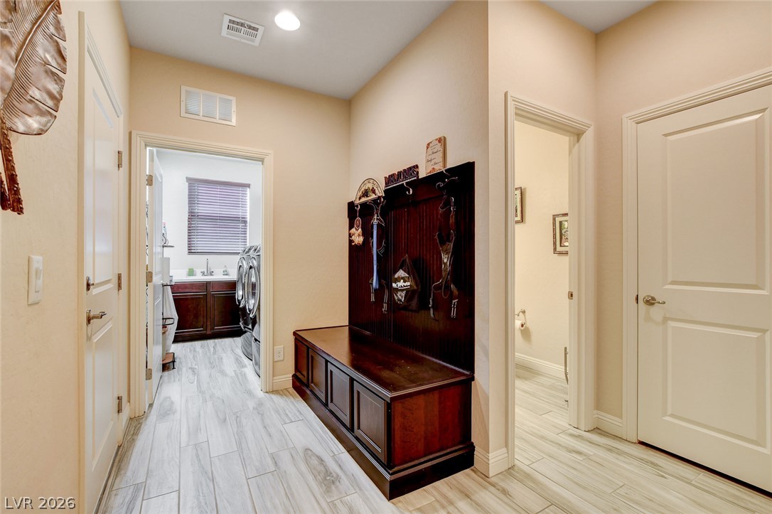 9730 Ponderosa Skye Court Las Vegas NV 89166