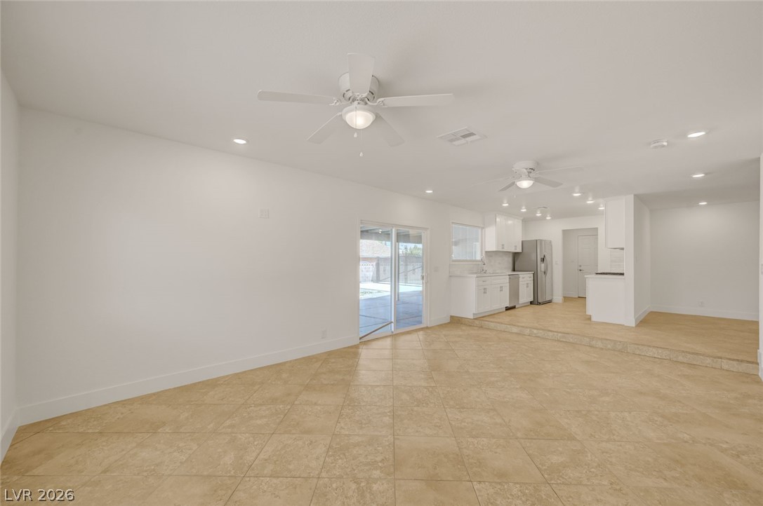 3768 East Russell Road Las Vegas NV 89120
