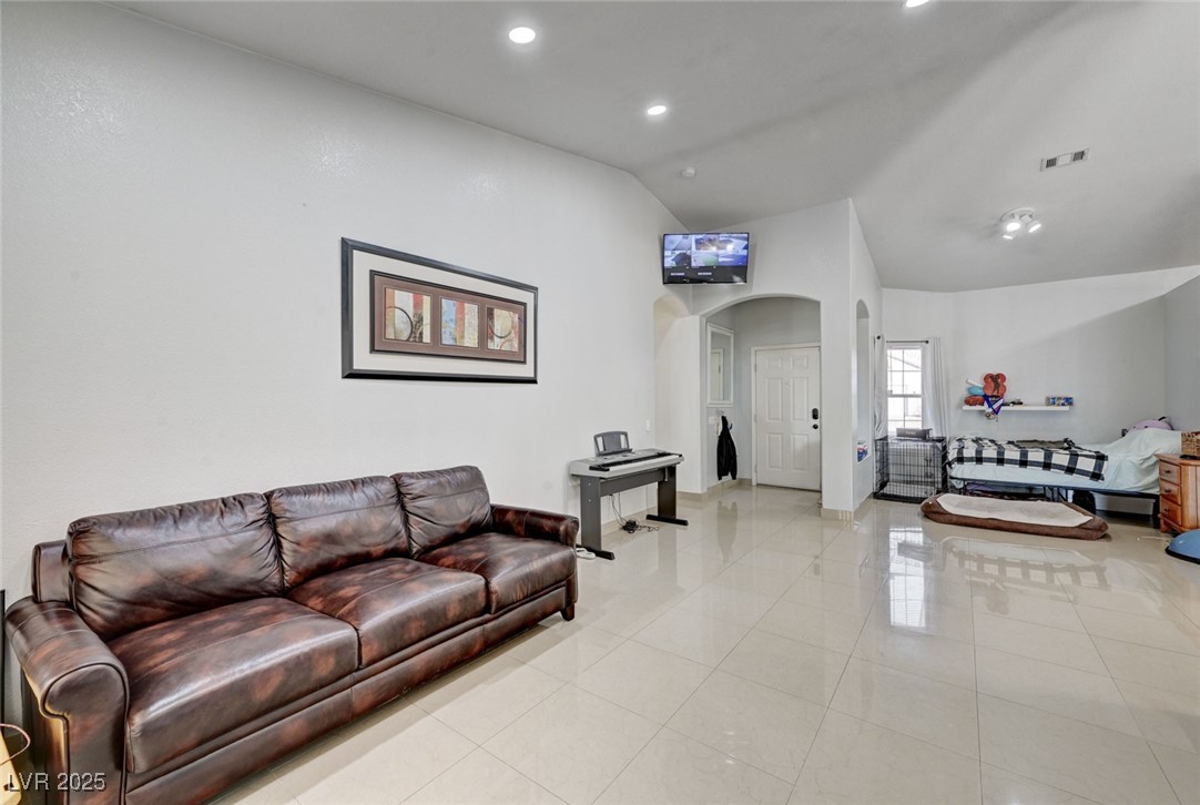 8601 Stone Harbor Avenue Las Vegas NV 89145