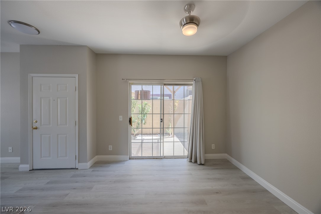 2605 Glen Green Avenue Henderson NV 89074