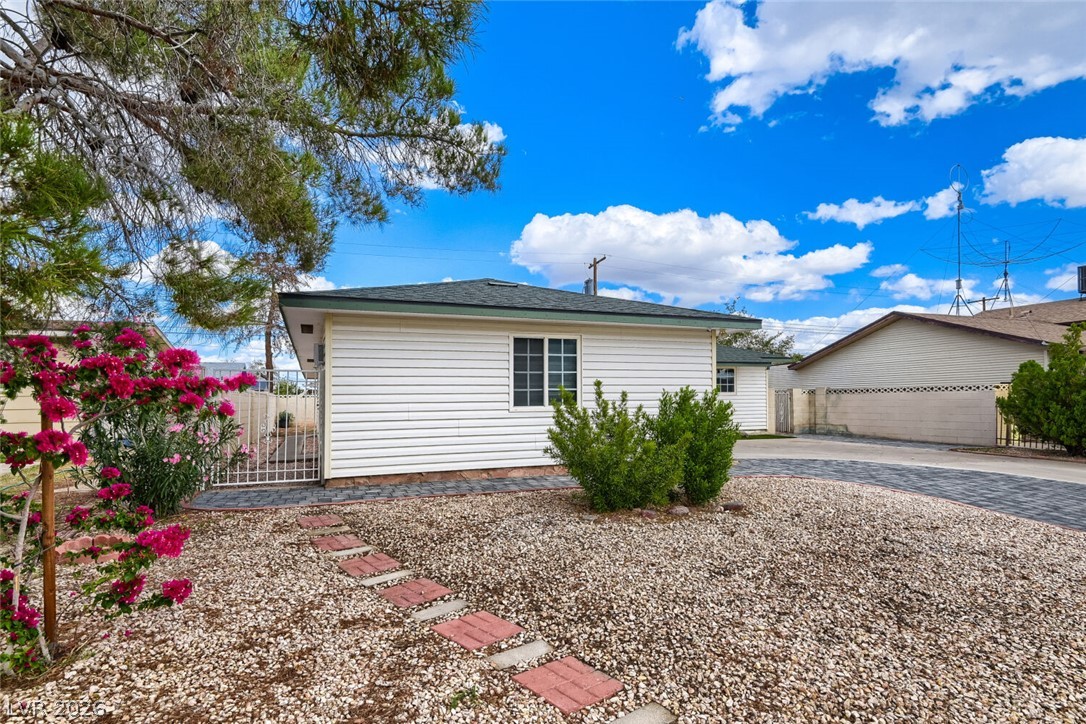 5916 Fawn Avenue Las Vegas NV 89107