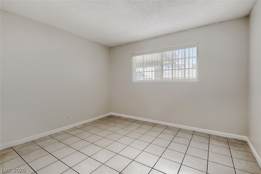 5916 Fawn Avenue Las Vegas NV 89107