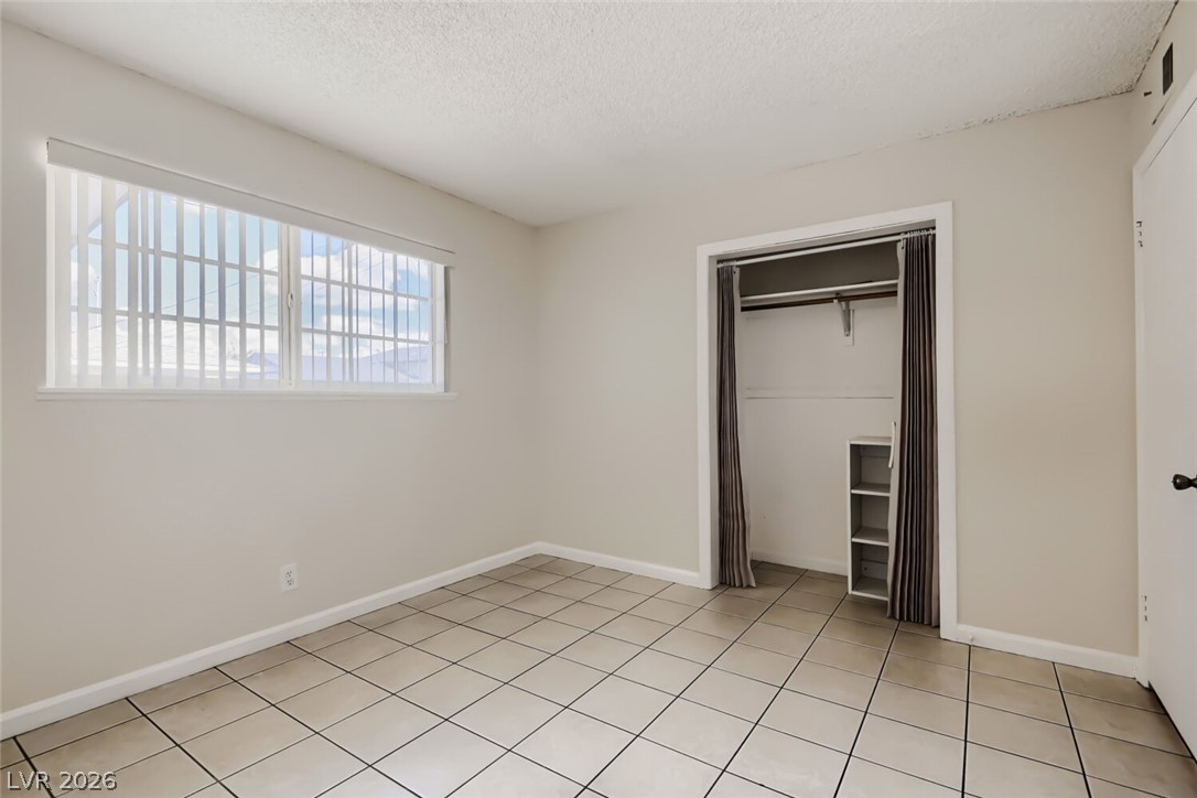 5916 Fawn Avenue Las Vegas NV 89107