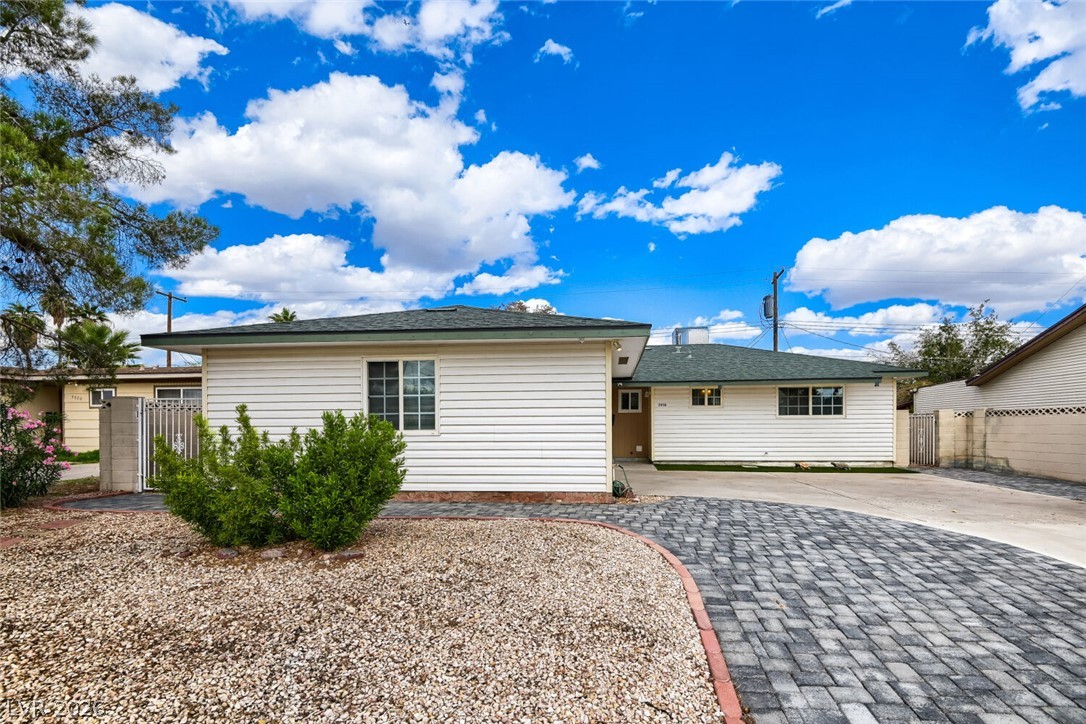5916 Fawn Avenue Las Vegas NV 89107