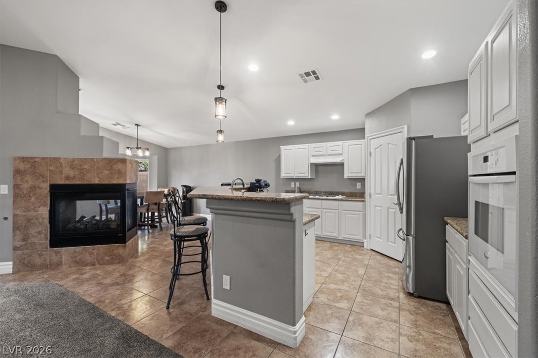 8376 Mountain Destiny Avenue Las Vegas NV 89131