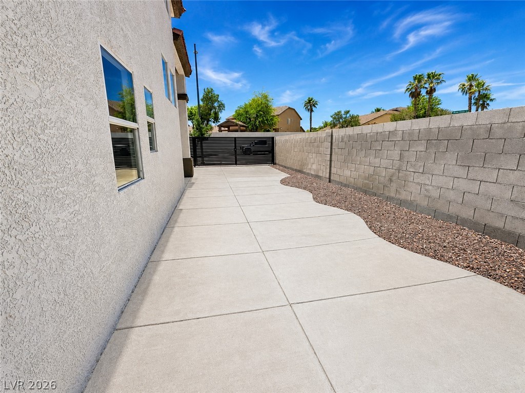 9516 Fox Forest Avenue Las Vegas NV 89129