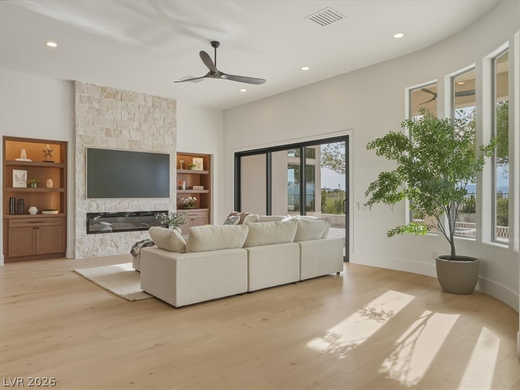 3 Pine Hollow Drive Henderson NV 89052