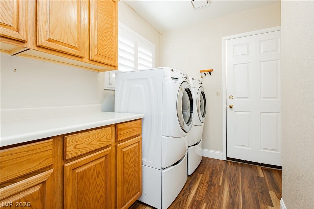 2212 Sapphire Valley Street Las Vegas NV 89128