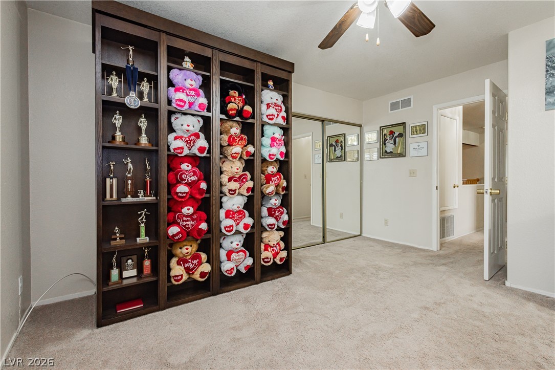 2212 Sapphire Valley Street Las Vegas NV 89128