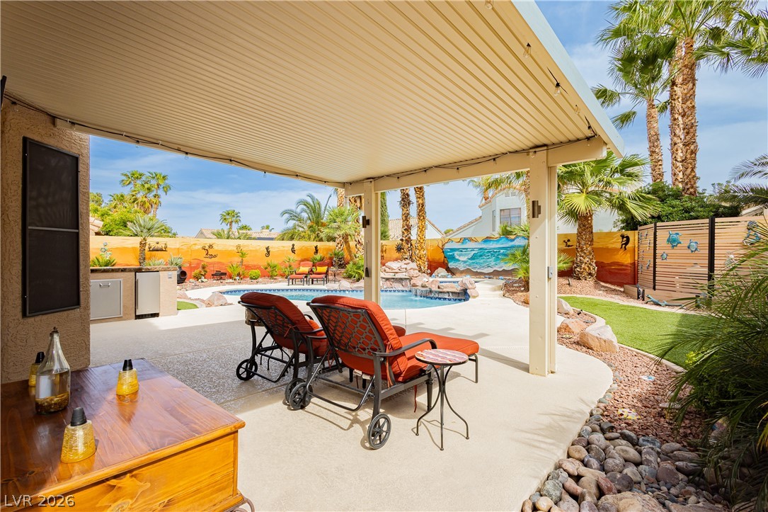 2212 Sapphire Valley Street Las Vegas NV 89128