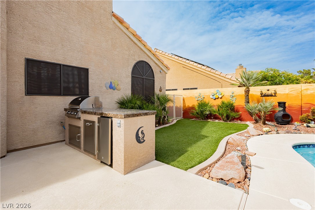 2212 Sapphire Valley Street Las Vegas NV 89128