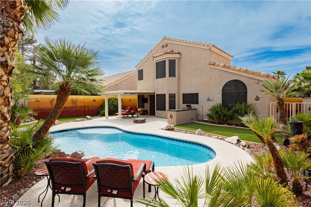 2212 Sapphire Valley Street Las Vegas NV 89128