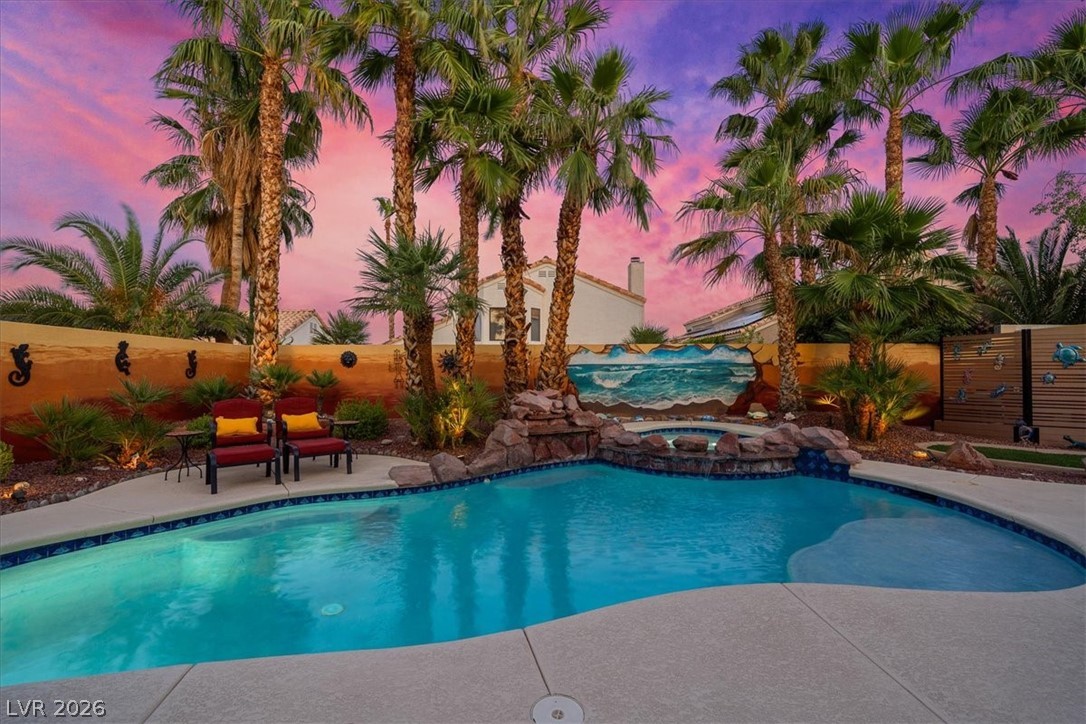 2212 Sapphire Valley Street Las Vegas NV 89128