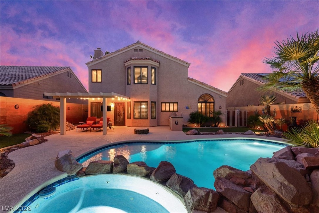 2212 Sapphire Valley Street Las Vegas NV 89128
