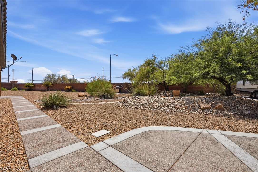 6883 May Basket Avenue Las Vegas NV 89131