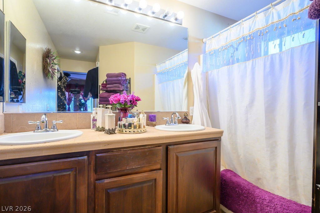 9528 Log Jam Street Las Vegas NV 89178