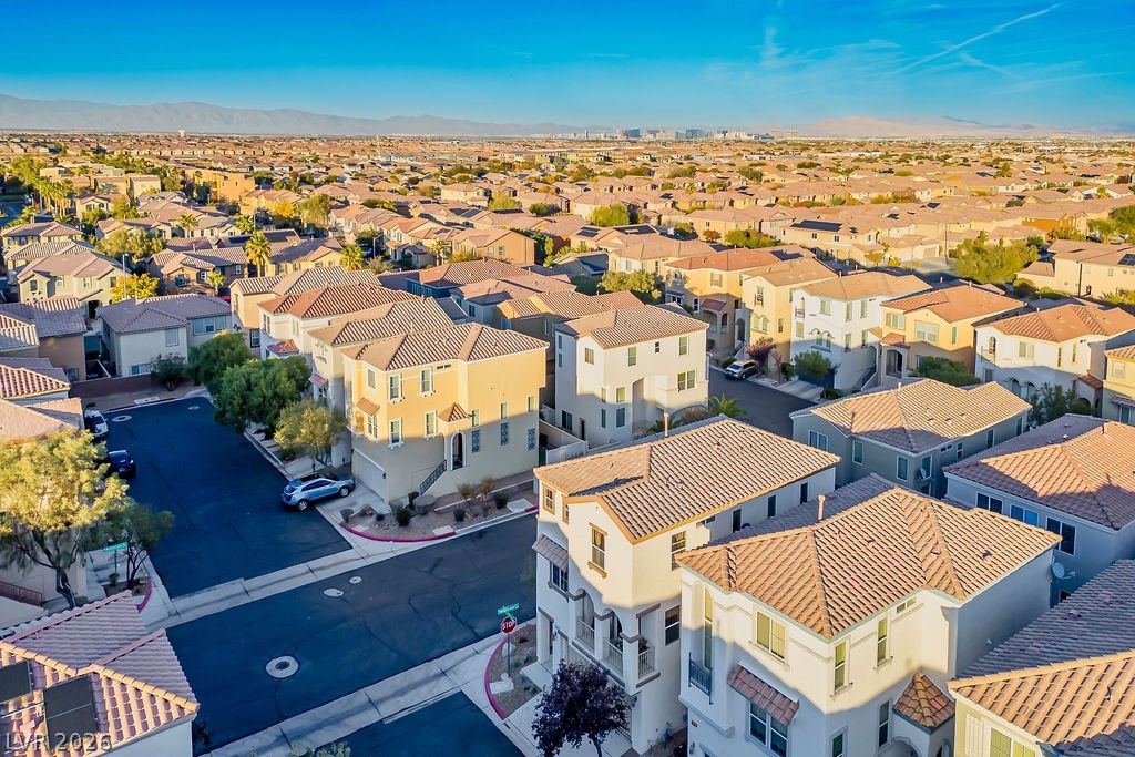 9528 Log Jam Street Las Vegas NV 89178