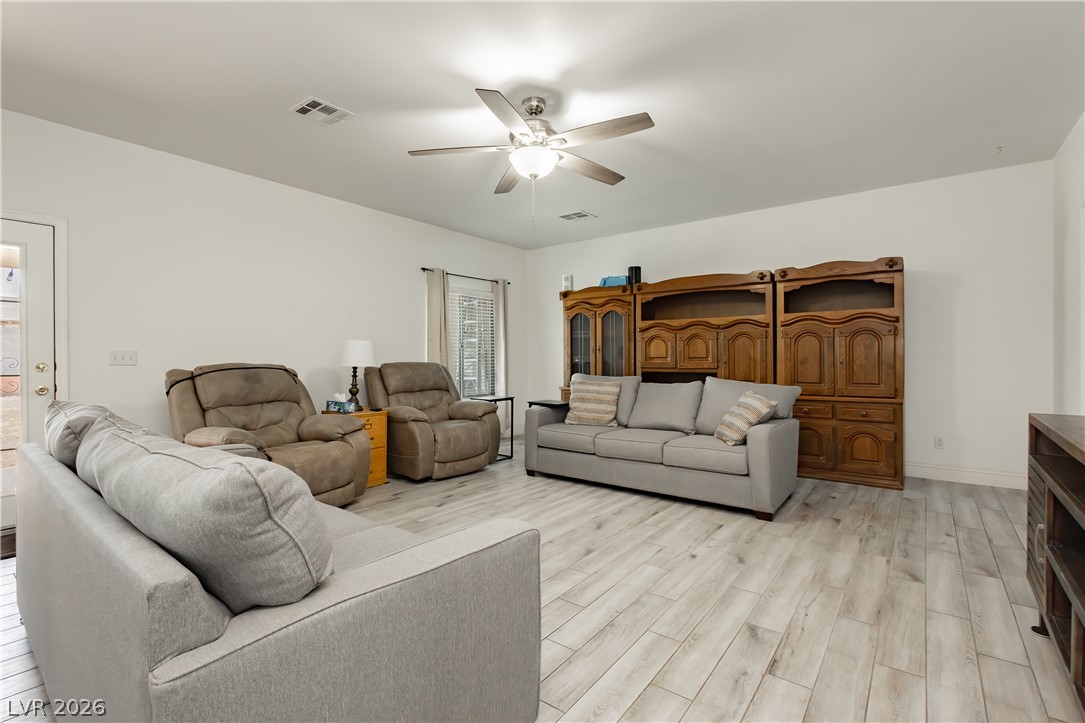 233 Albany Way Henderson NV 89015
