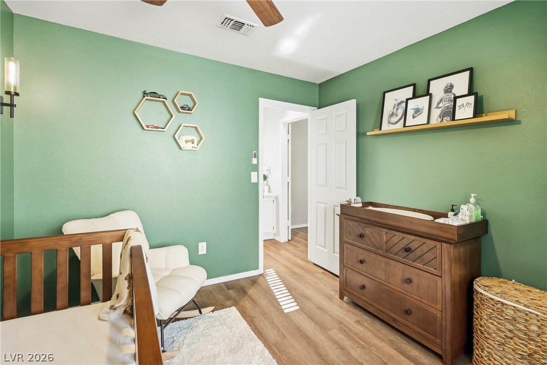 5112 Appealing Court Las Vegas NV 89130