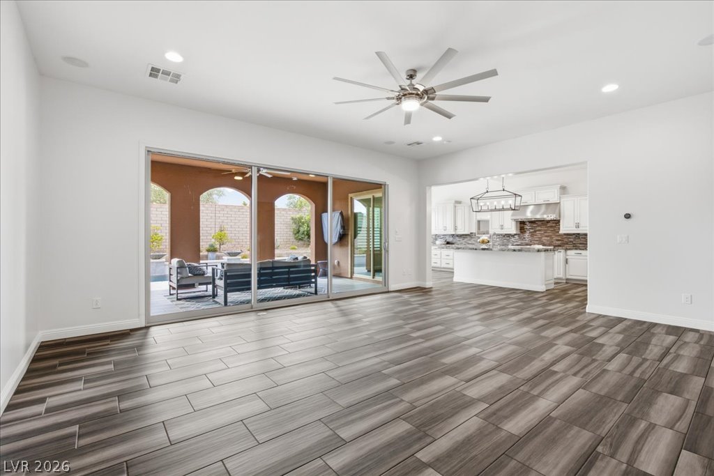 497 Paso De Montana Street Las Vegas NV 89138