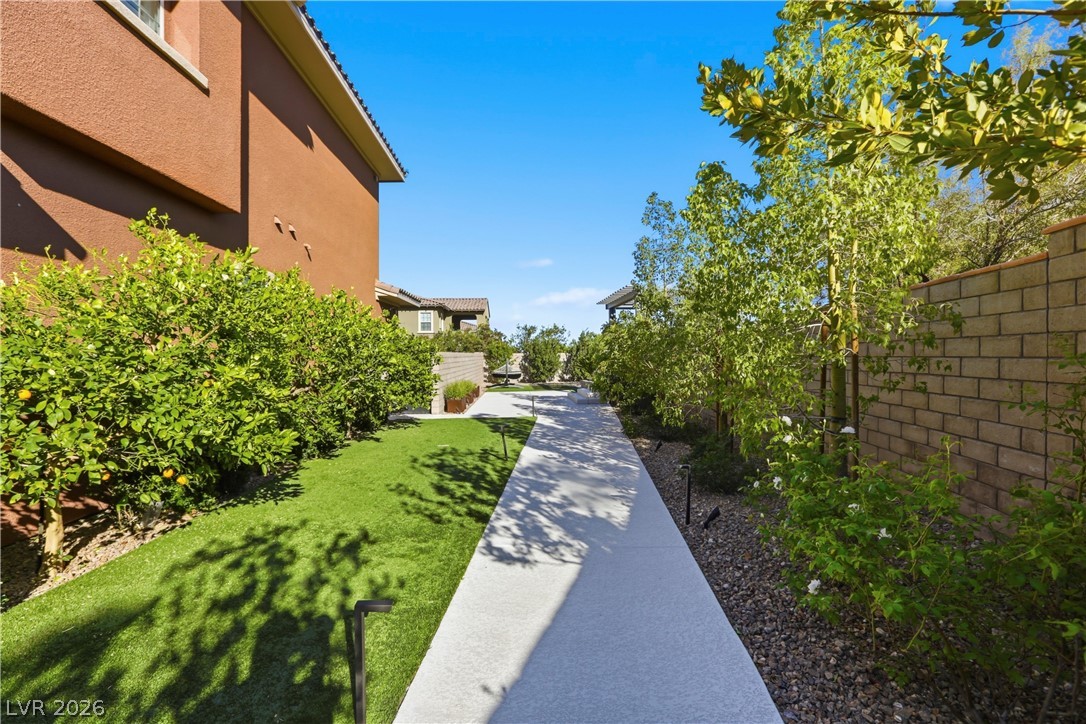 497 Paso De Montana Street Las Vegas NV 89138