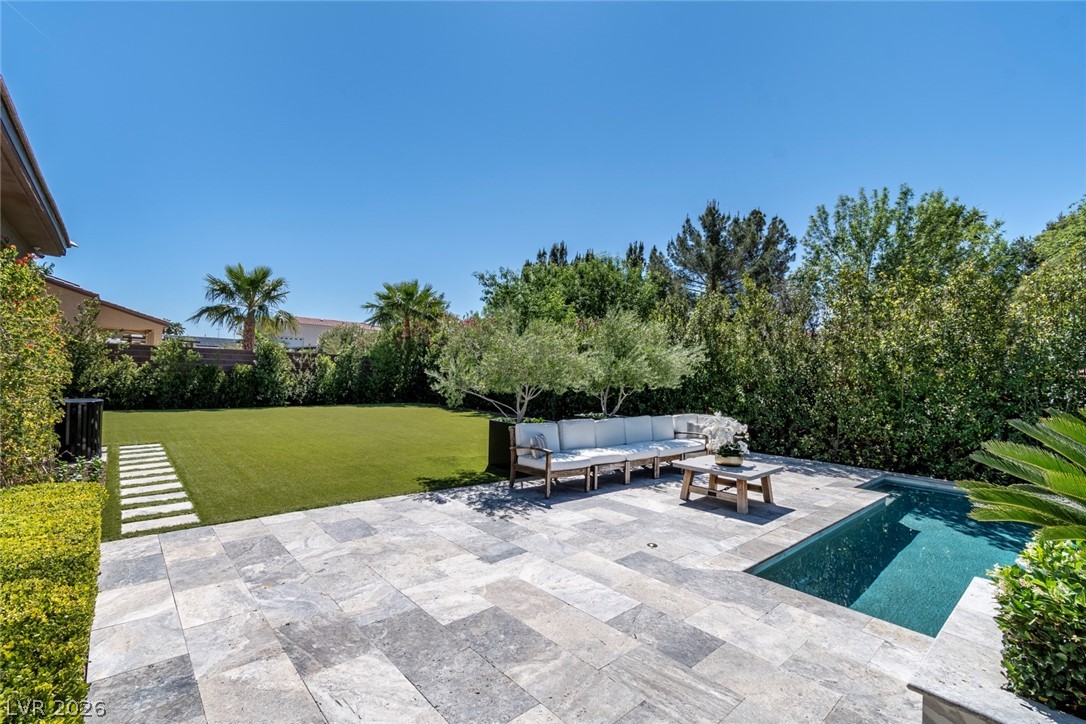 325 Greyjoy Street Las Vegas NV 89183