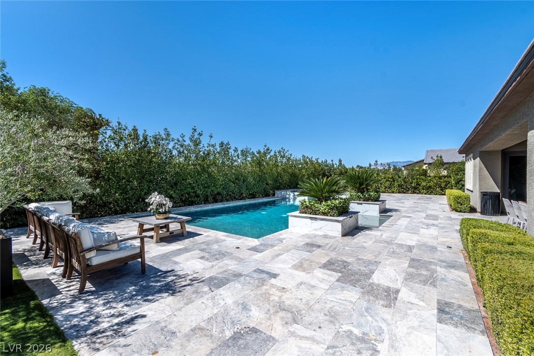 325 Greyjoy Street Las Vegas NV 89183