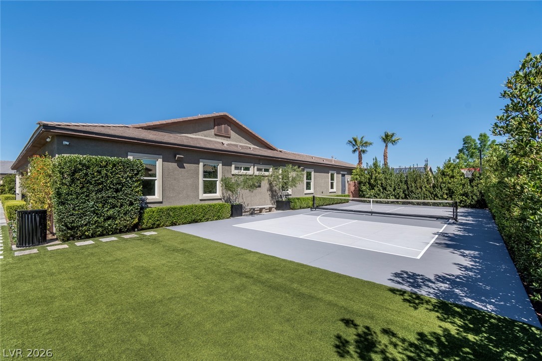 325 Greyjoy Street Las Vegas NV 89183