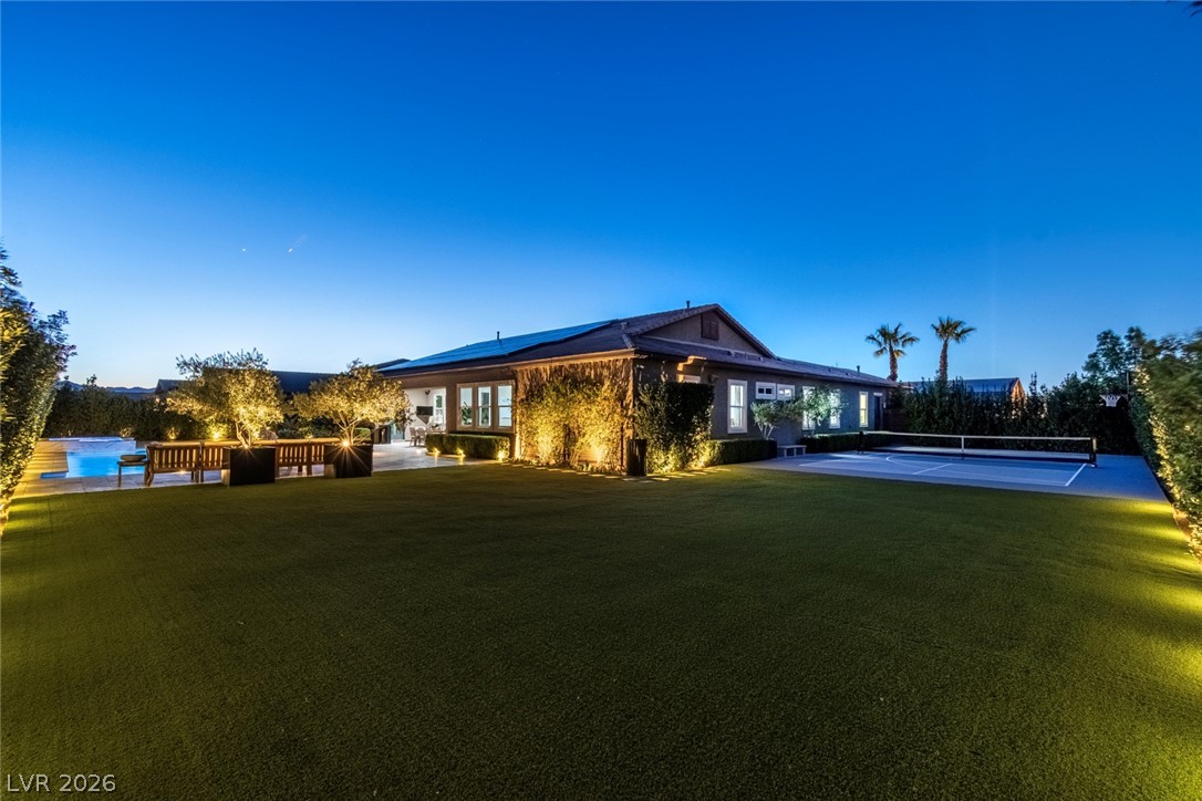 325 Greyjoy Street Las Vegas NV 89183