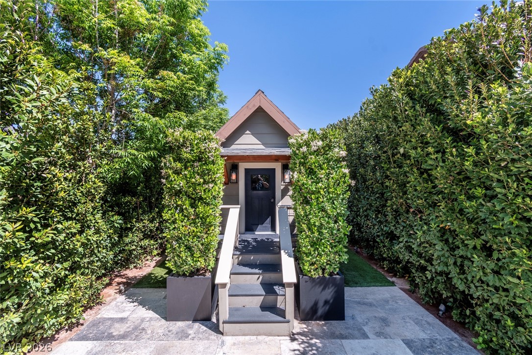 325 Greyjoy Street Las Vegas NV 89183