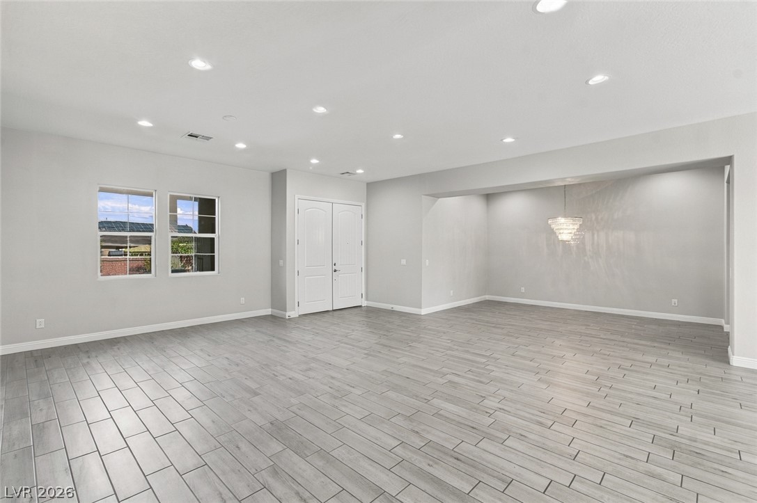 325 Greyjoy Street Las Vegas NV 89183