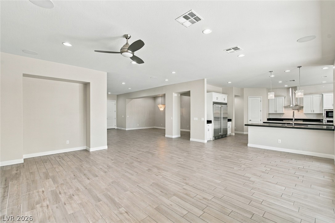 325 Greyjoy Street Las Vegas NV 89183
