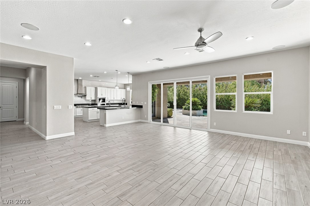 325 Greyjoy Street Las Vegas NV 89183