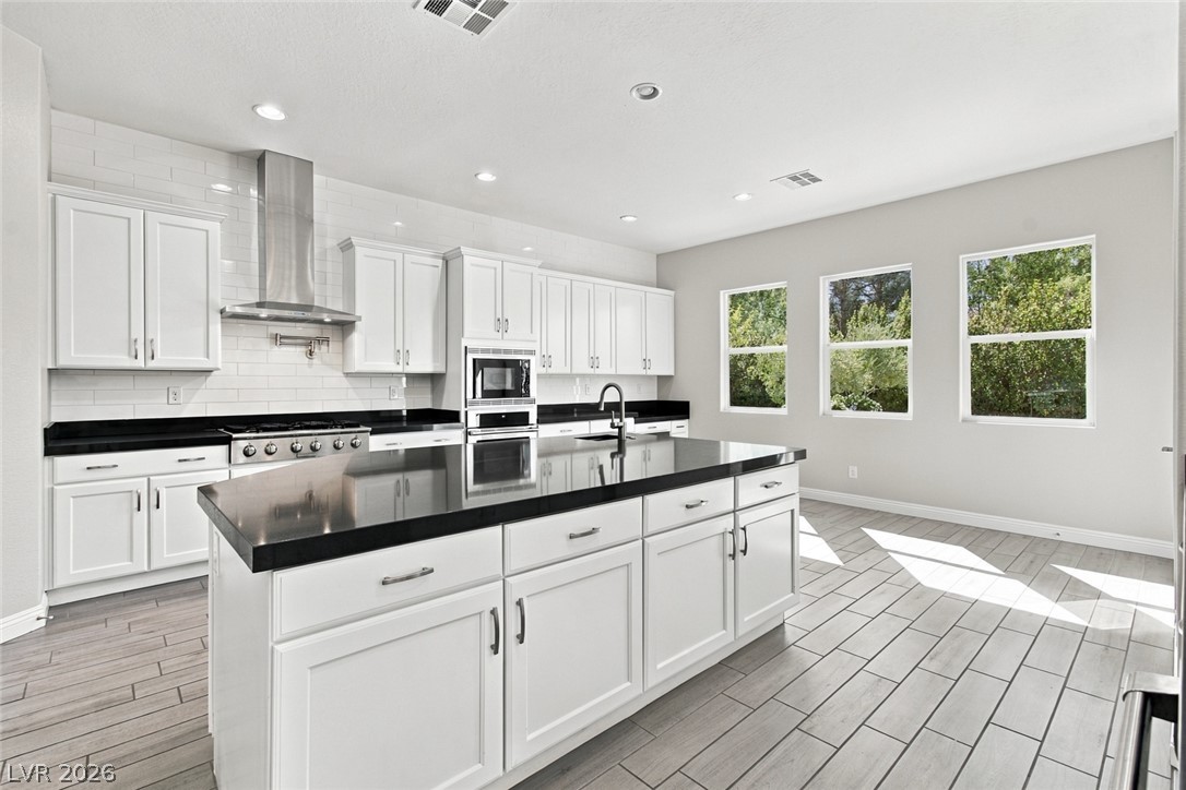 325 Greyjoy Street Las Vegas NV 89183