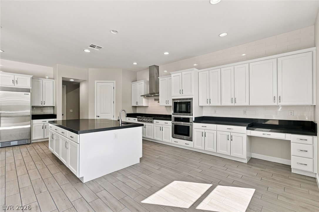 325 Greyjoy Street Las Vegas NV 89183
