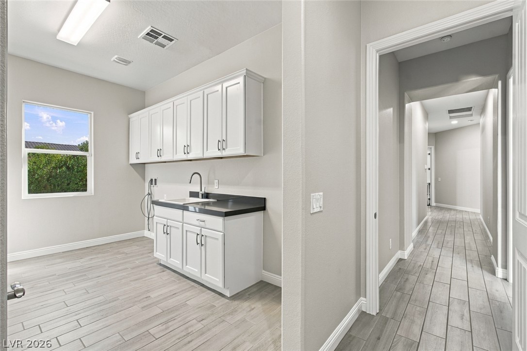325 Greyjoy Street Las Vegas NV 89183