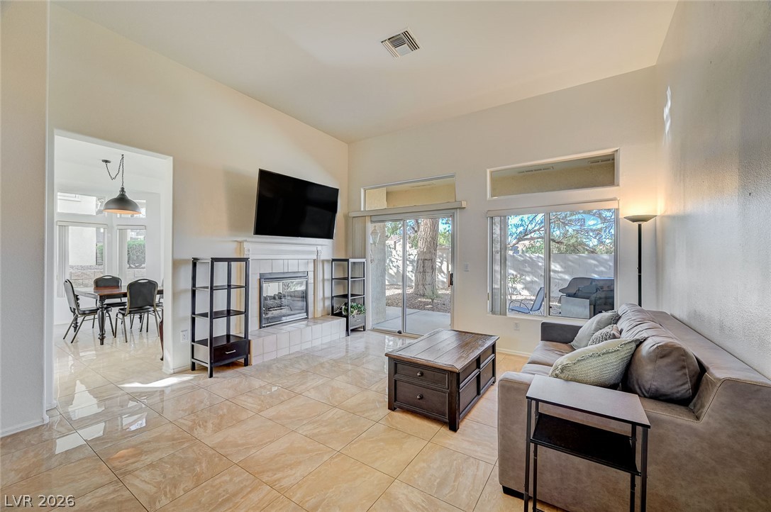 10408 Frostburg Lane Las Vegas NV 89134