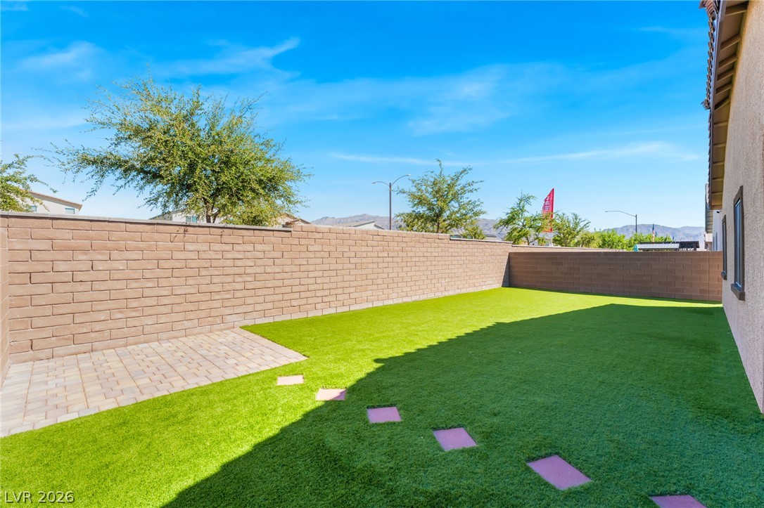 7539 Charlotte Bay Avenue North Las Vegas NV 89084