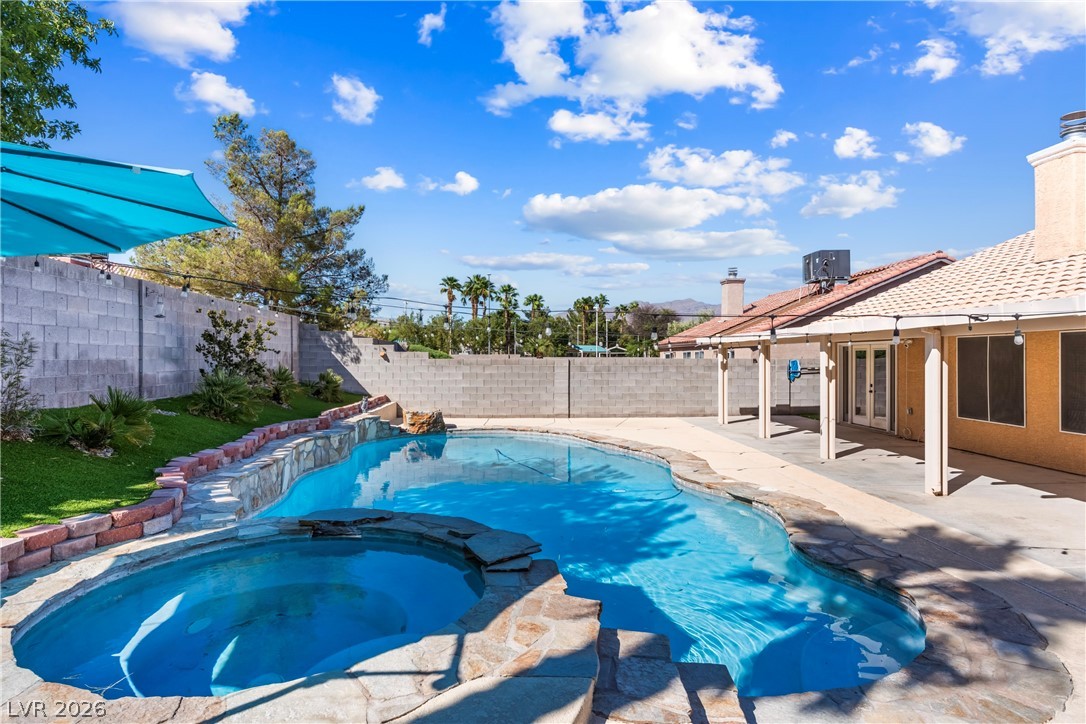 7233 Hawk Haven Street Las Vegas NV 89131