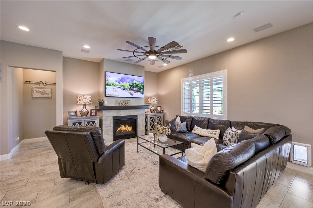 9702 Summer Bliss Las Vegas NV 89149