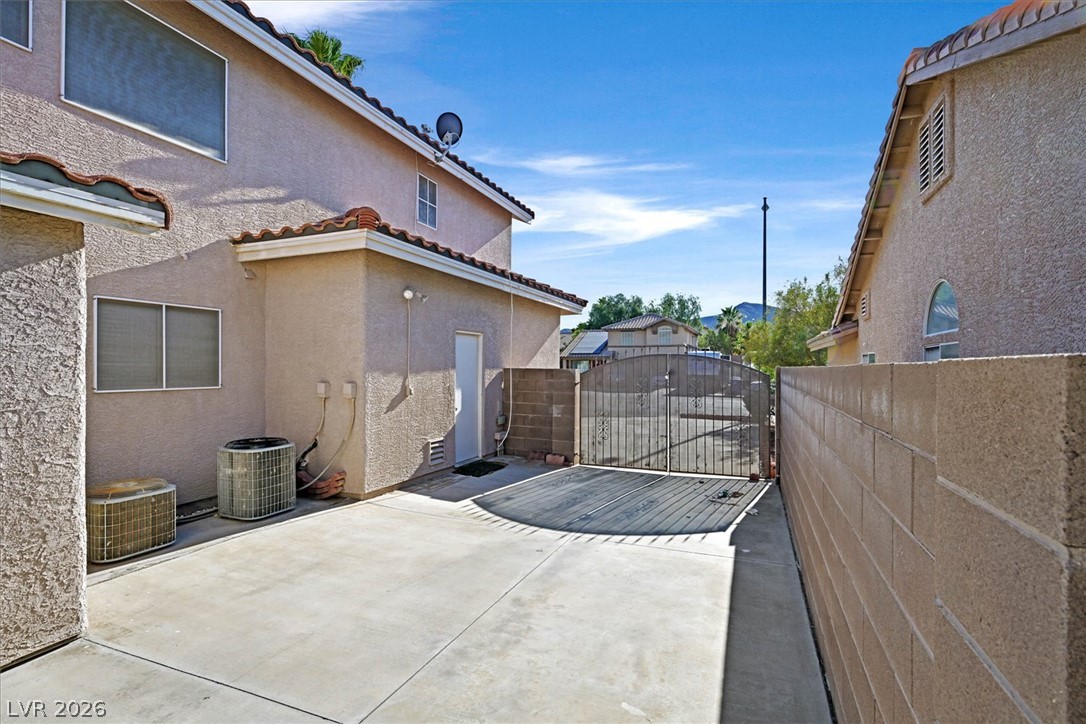 1038 Twin Berry Court Henderson NV 89002