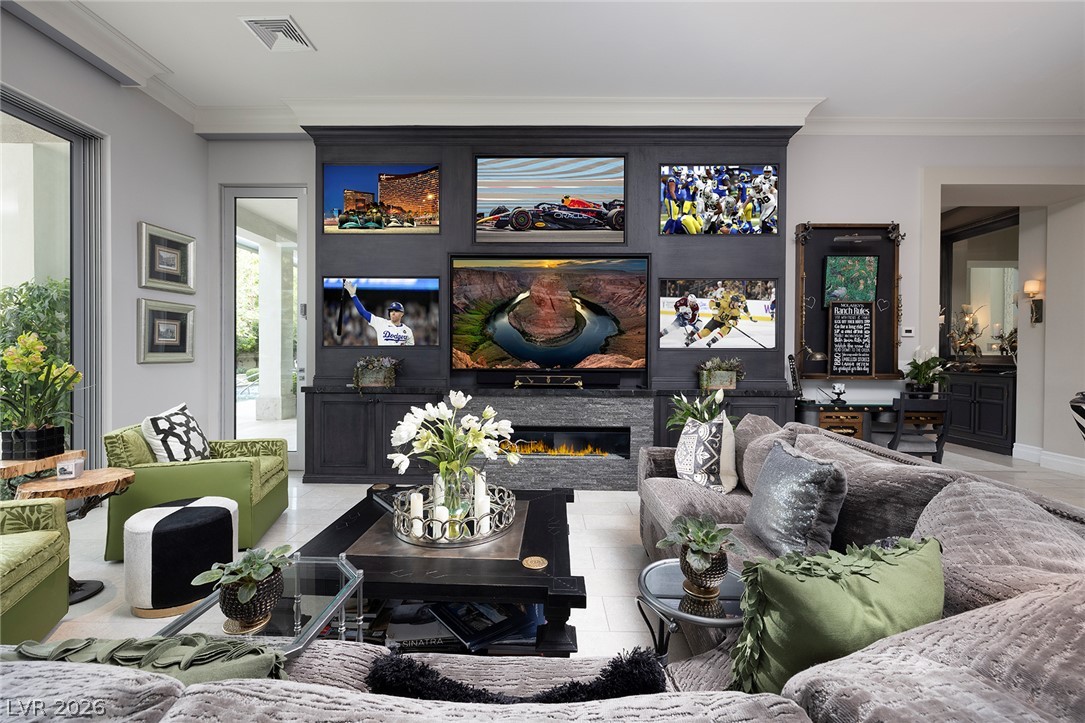2323 Pinto Lane Las Vegas NV 89107