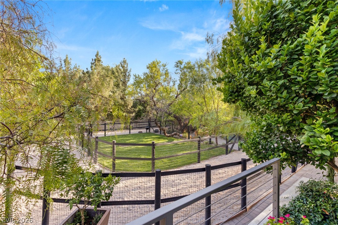 2323 Pinto Lane Las Vegas NV 89107