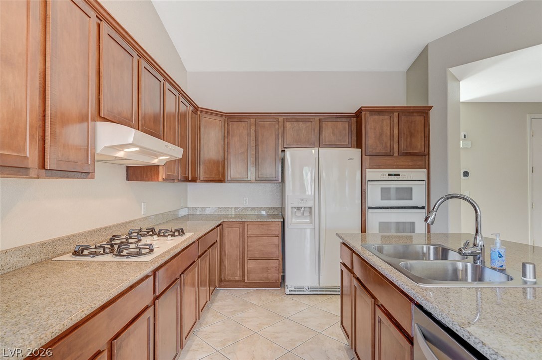 8112 Chestnut Hollow Avenue Las Vegas NV 89131