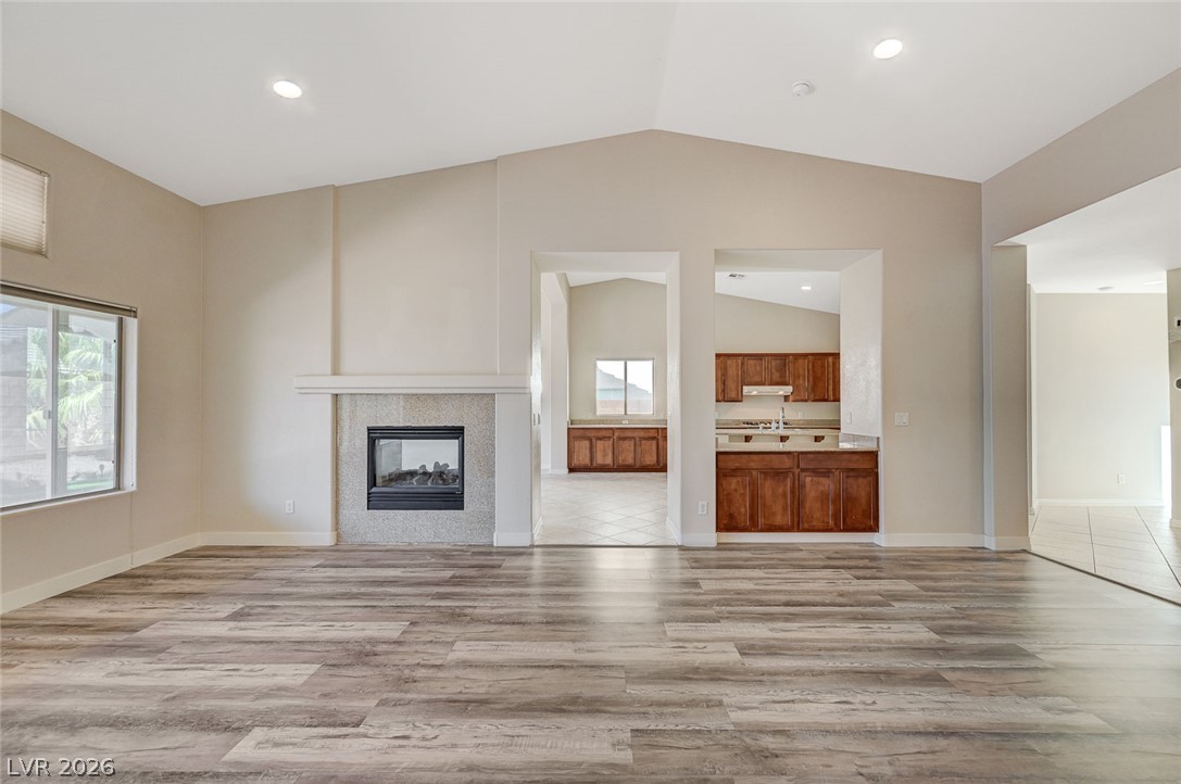 8112 Chestnut Hollow Avenue Las Vegas NV 89131