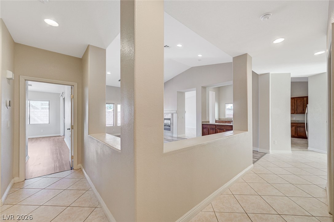 8112 Chestnut Hollow Avenue Las Vegas NV 89131