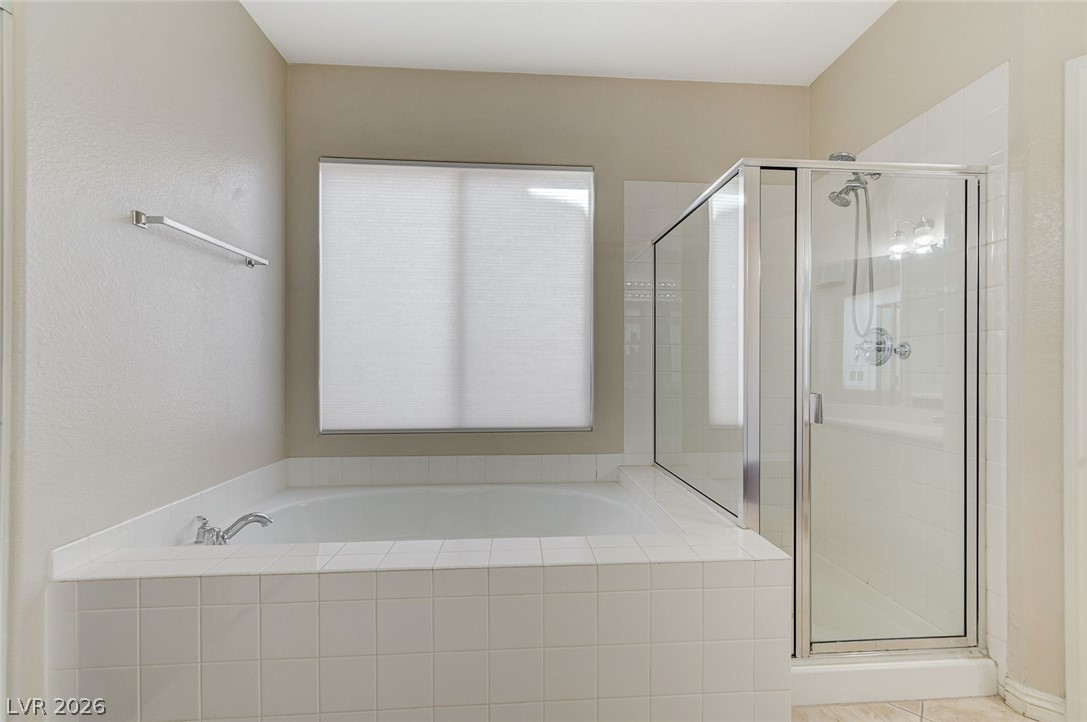 8112 Chestnut Hollow Avenue Las Vegas NV 89131