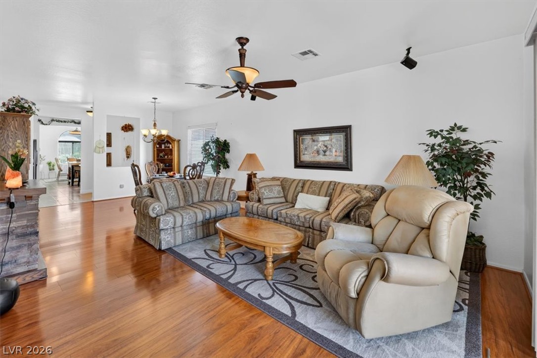 6044 Tokara Avenue Las Vegas NV 89122