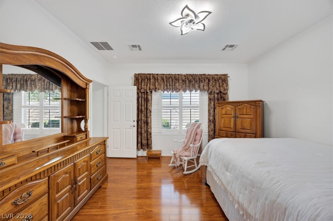 6044 Tokara Avenue Las Vegas NV 89122