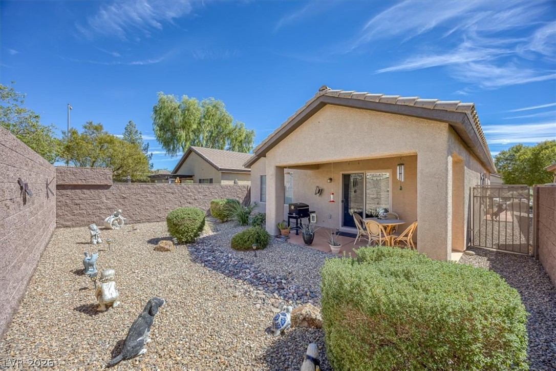 6044 Tokara Avenue Las Vegas NV 89122